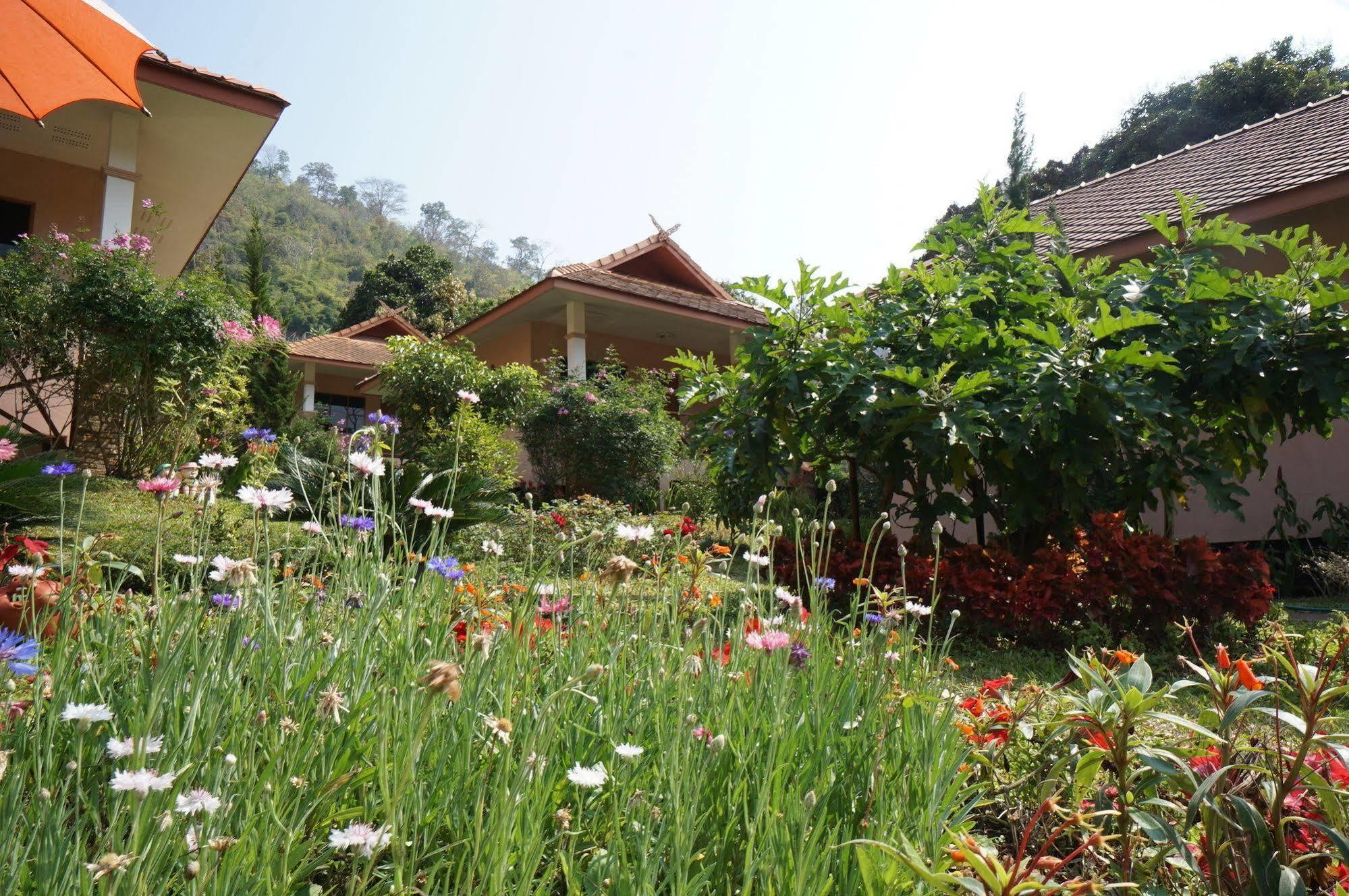 Phuoobfa Resort Pong Yaeng Exteriör bild