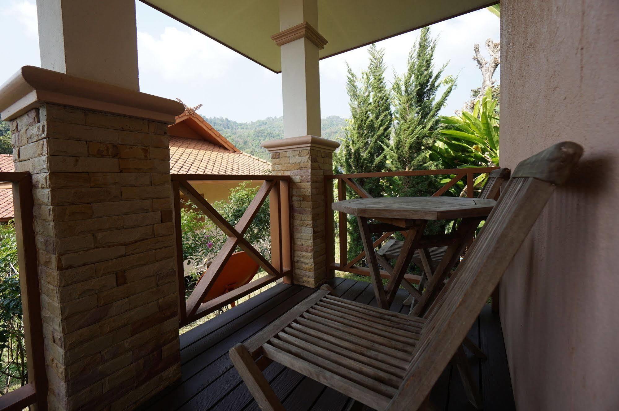 Phuoobfa Resort Pong Yaeng Exteriör bild